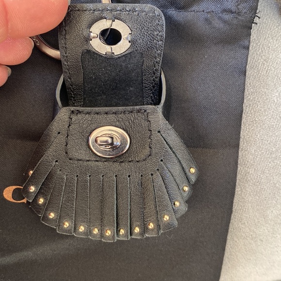 Rare Coach Dakota key chain - Picture 5 of 7